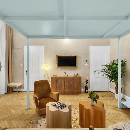 New! Loft Near Bluechurch - Location - Old Town Apartament *